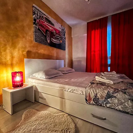Апартаменти Boutique Park Residences 5 *