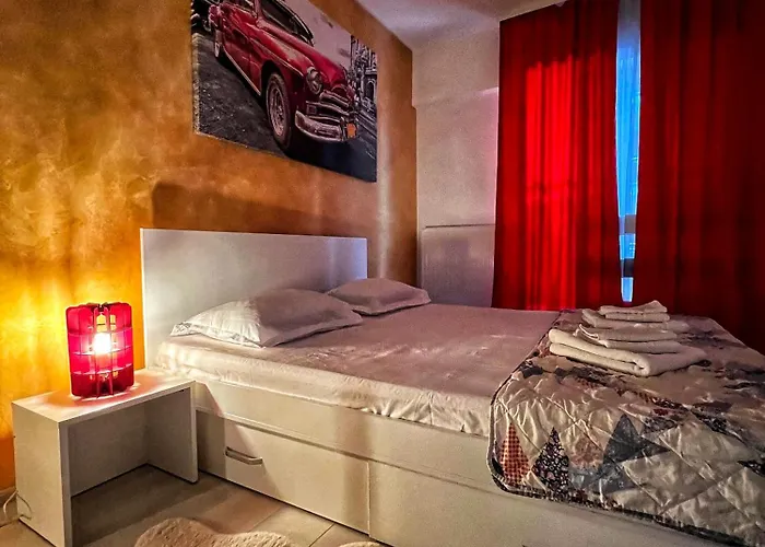 Апартаменти Boutique Park Residences 5 *